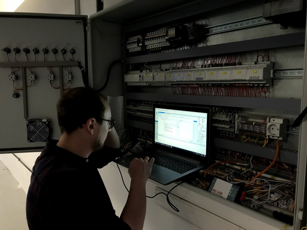 Автоматизация и диспетчеризация инженерных систем офисного здания ...